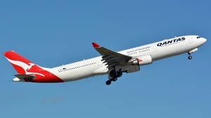 Photo of VH-QPC - Airbus A330-303 operated by Qantas