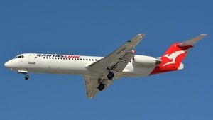 Photo of VH-NHY - Fokker 100 operated by QantasLink (opb Network Aviation)