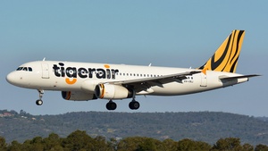 VH-VNJ - Airbus A320-232