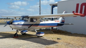 Photo of VH-AOH - Cessna 152 operated by Air Australia International