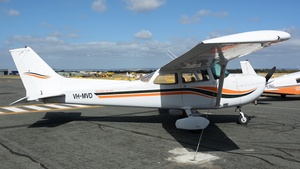 Photo of VH-MVD - Cessna 172N Skyhawk II operated by Rottnest Air Taxi