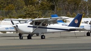Photo of VH-YGW - Cessna 172R Skyhawk II operated by Singapore Flying College