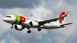 CS-TVR - Airbus A320-251N