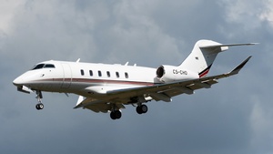 Photo of CS-CHO - Bombardier Challenger 350 operated by NetJets Europe