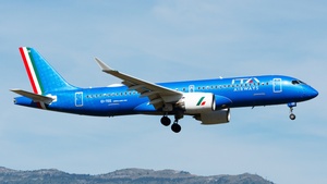 Photo of EI-TEE - Airbus A220-300 operated by ITA Airways