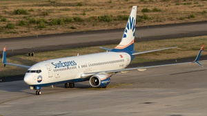 Photo of TC-SEO - Boeing 737-8HC operated by SunExpress