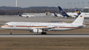 Photo of 15+04 - Airbus A321-231 operated by German Air Force