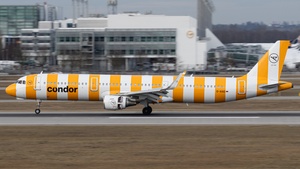 Photo of D-AIAD - Airbus A321-211 operated by Condor