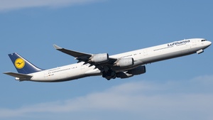 Photo of D-AIHP - Airbus A340-642 operated by Lufthansa