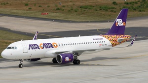 Photo of SU-BWE - Airbus A320-214 operated by Air Cairo