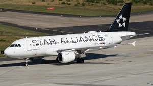 Photo of D-AILP - Airbus A319-114 operated by Lufthansa CityLine