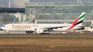 Photo of A6-ENR - Boeing 777-31H(ER) operated by Emirates