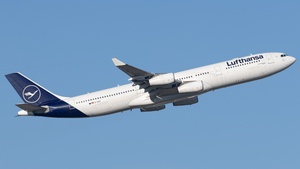 Photo of D-AIGX - Airbus A340-313 operated by Lufthansa