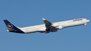 Photo of D-AIHF - Airbus A340-642 operated by Lufthansa