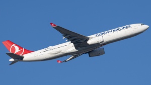 Photo of TC-LOD - Airbus A330-343 operated by Turkish Airlines