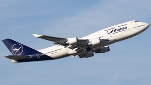 Photo of D-ABVM - Boeing 747-430 operated by Lufthansa