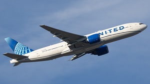 N78005 - Boeing 777-224(ER)