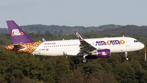 Photo of SU-BWB - Airbus A320-214 operated by Air Cairo