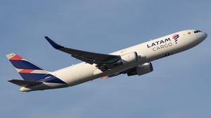Photo of N538LA - Boeing 767-316(ER)(BCF) operated by LATAM Cargo Colombia