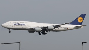 Photo of D-ABYR - Boeing 747-830 operated by Lufthansa