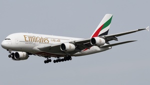 Photo of A6-EDV - Airbus A380-861 operated by Emirates
