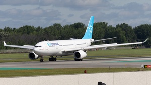 Photo of C-GUFU - Airbus A330-243 operated by Air Transat