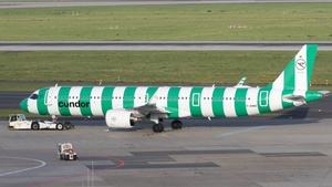 Photo of D-ANMZ - Airbus A321-271NX operated by Condor