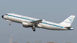 Photo of D-AICH - Airbus A320-212 operated by Condor
