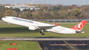 Photo of TC-JOL - Airbus A330-303 operated by Turkish Airlines