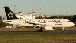 Photo of D-AIBI - Airbus A319-112 operated by Lufthansa