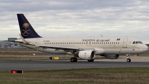Photo of HZ-AS62 - Airbus A320-214 operated by Saudia