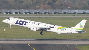 Photo of SP-LNM - Embraer ERJ-195AR operated by LOT Polish Airlines
