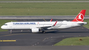 Photo of TC-LSA - Airbus A321-271NX operated by Turkish Airlines