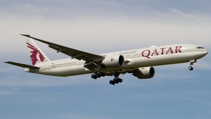 Photo of A7-BEG - Boeing 777-3DZ(ER) operated by Qatar Airways