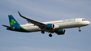 Photo of EI-LRG - Airbus A321-253NX operated by Aer Lingus