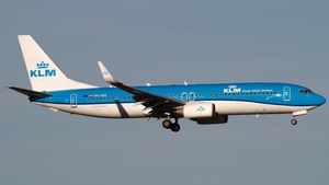 Photo of PH-HSE - Boeing 737-8K2 operated by KLM Royal Dutch Airlines