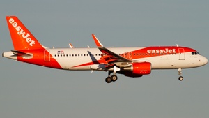 Photo of OE-IJI - Airbus A320-214 operated by easyJet Europe