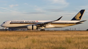 Photo of 9V-SJB - Airbus A350-941 operated by Singapore Airlines