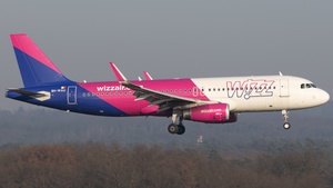 Photo of 9H-WAU - Airbus A320-232 operated by Wizz Air Malta