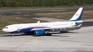 Photo of 330002 - Airbus CC-330 Husky operated by Royal Canadian Air Force