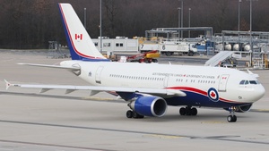 Photo of 15001 - Airbus CC-150 Polaris operated by Royal Canadian Air Force