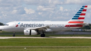 Photo of N831AW - Airbus A319-132 operated by American Airlines