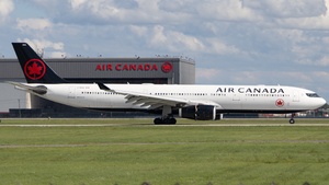 Photo of C-GKUG - Airbus A330-343 operated by Air Canada