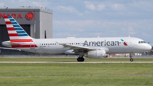 Photo of N659AW - Airbus A320-232 operated by American Airlines