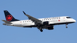 Photo of C-FEJC - Embraer ERJ-175SU operated by Air Canada Express (opb Jazz Air)