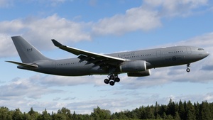 Photo of 330003 - Airbus CC-330 Husky operated by Royal Canadian Air Force