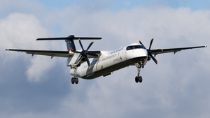 Photo with serial 4523 - Bombardier DHC-8-402 Dash 8 Q400