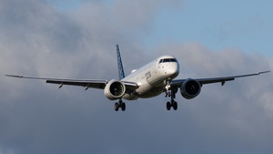 Photo of C-GZQF - Embraer ERJ-195-E2 operated by Porter Airlines