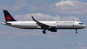 Photo of C-FCEU - Airbus A321-211 operated by Air Canada