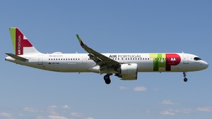 Photo of CS-TXK - Airbus A321-251NX operated by TAP Air Portugal